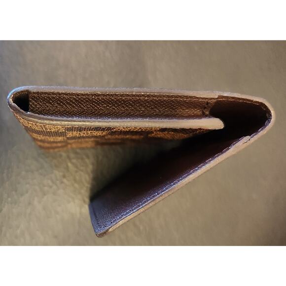 Louis Vuitton Damier Azur Canvas Card Holder Wallet with box - Picture 8 of 11